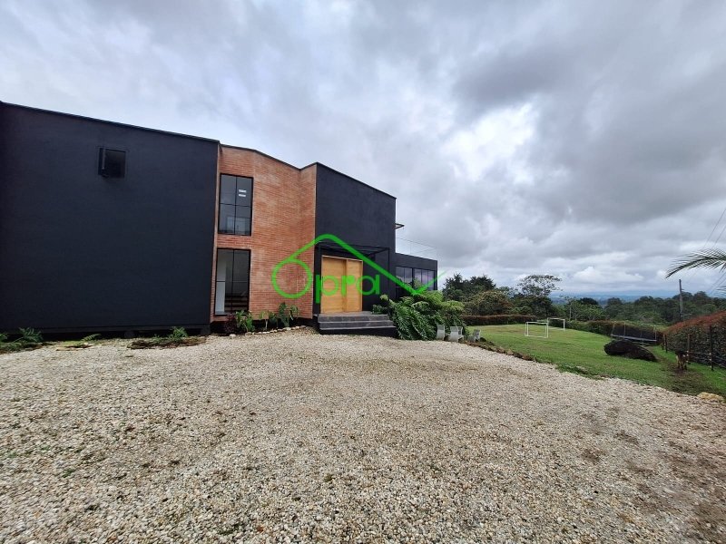 Casa disponible para Arriendo en Rionegro Llanogrande Foto numero 1