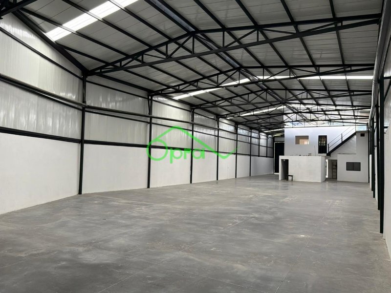 Bodega disponible para Arriendo en Guarne Autopista Foto numero 1