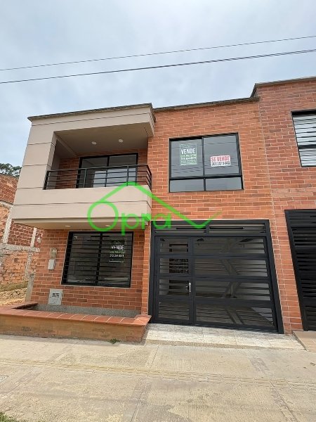 Casa disponible para Venta en La Ceja Jardines De La Colombiere Foto numero 1