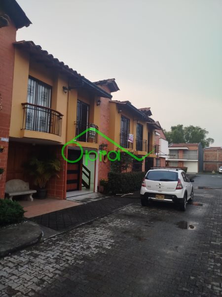 Casa disponible para Arriendo en La Ceja Pinolinda Foto numero 1