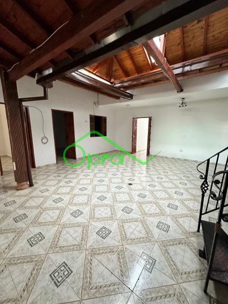 Casa disponible para Arriendo en La Ceja Centro Foto numero 1