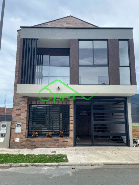 Casa disponible para Arriendo en La Ceja Agua Del Valles Foto numero 1
