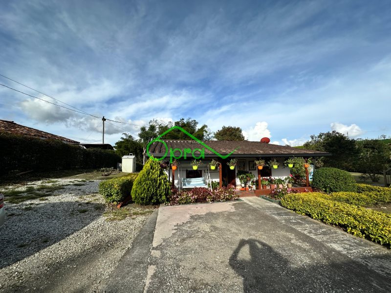 Finca disponible para Venta en Carmen De Viboral Vereda Cristo Rey Foto numero 1