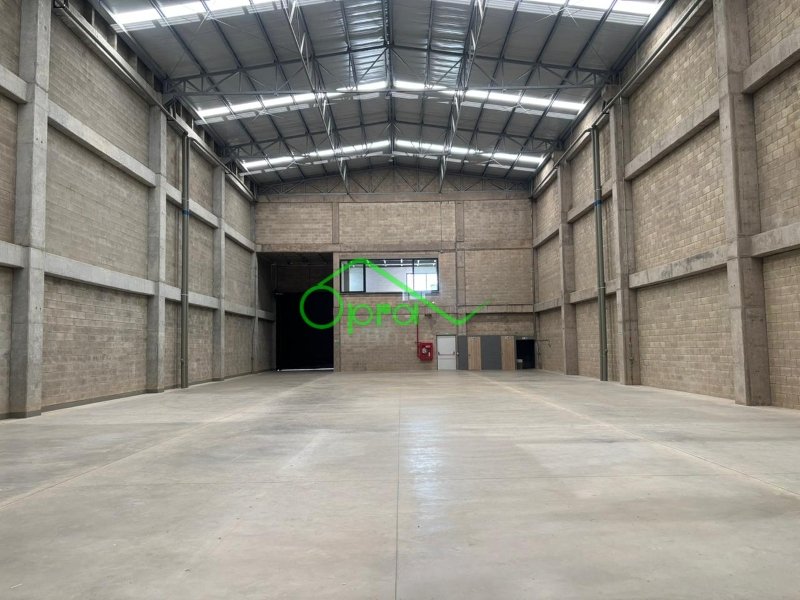 Bodega disponible para Arriendo en Rionegro Sector Aeropuerto Foto numero 1